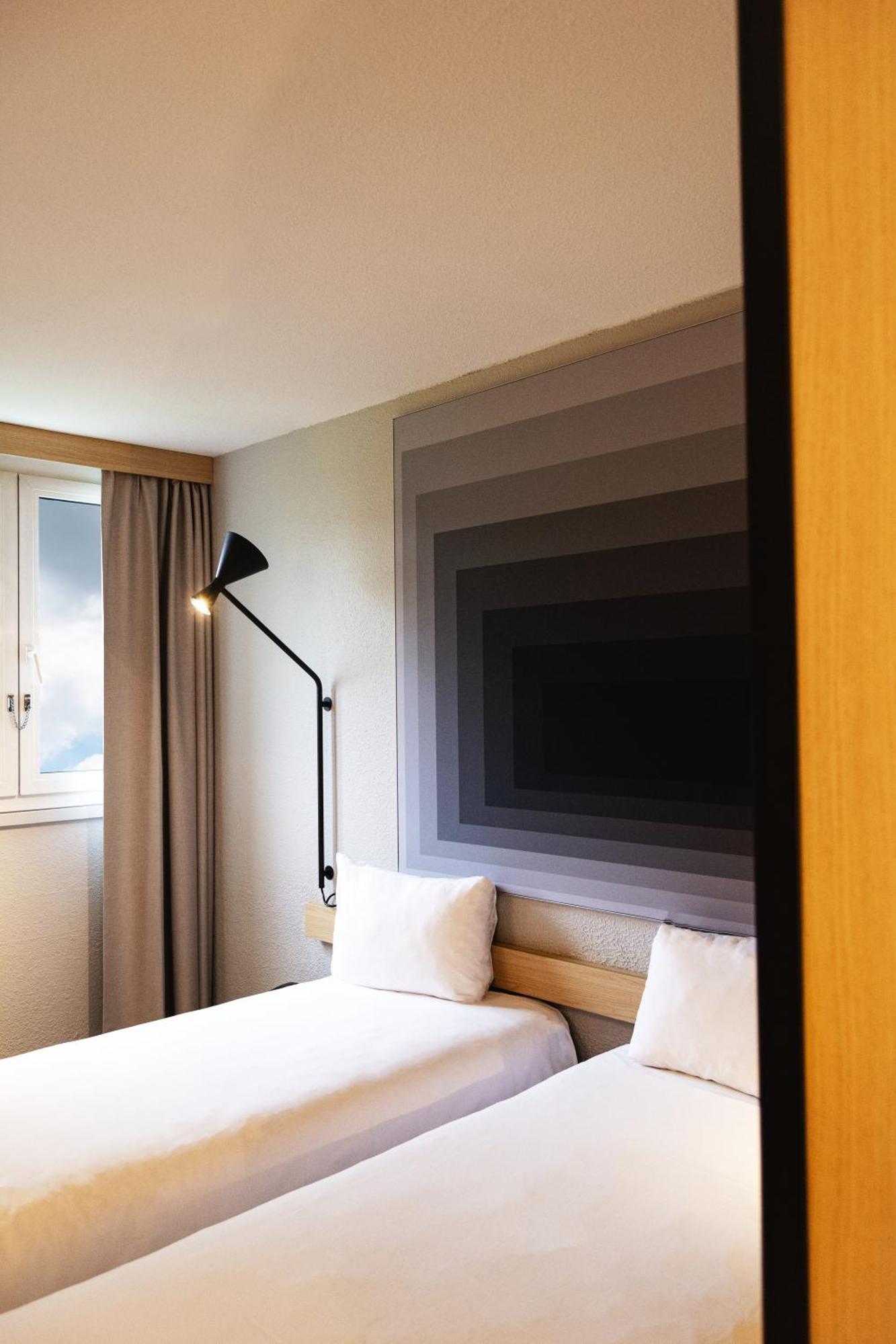 Ibis Est Pontlieue