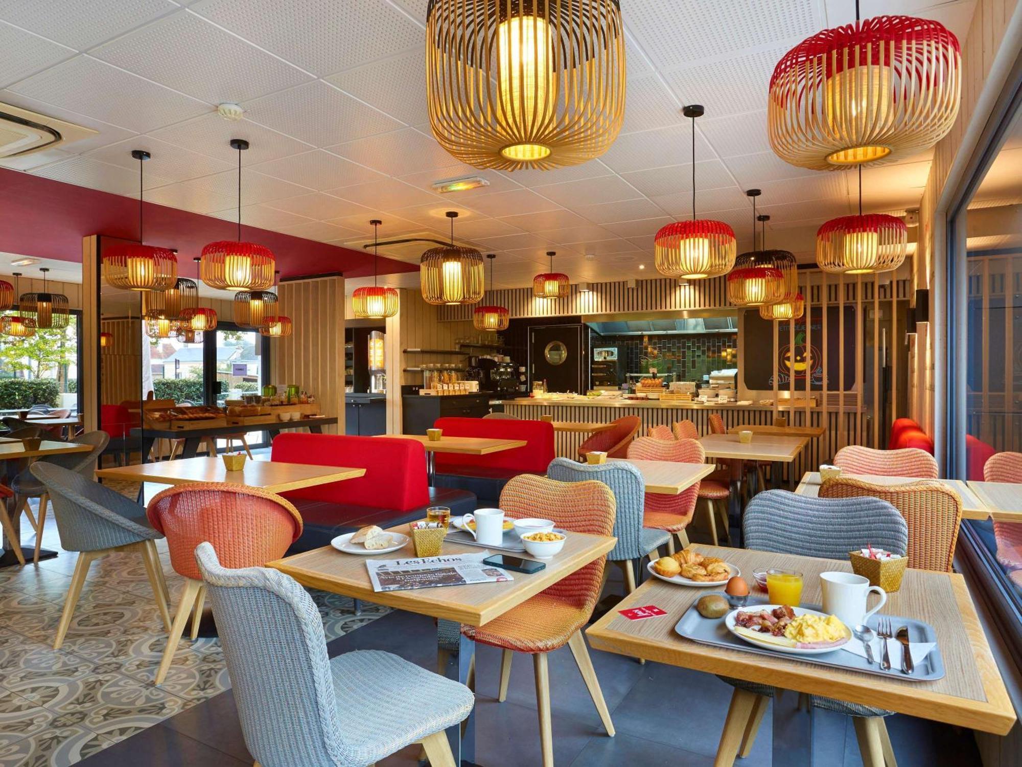 Ibis Est Pontlieue Le Mans