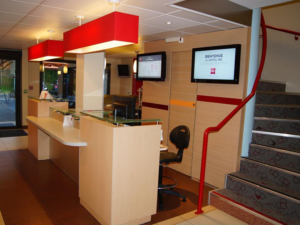 Ibis Est Pontlieue Hotel 3*