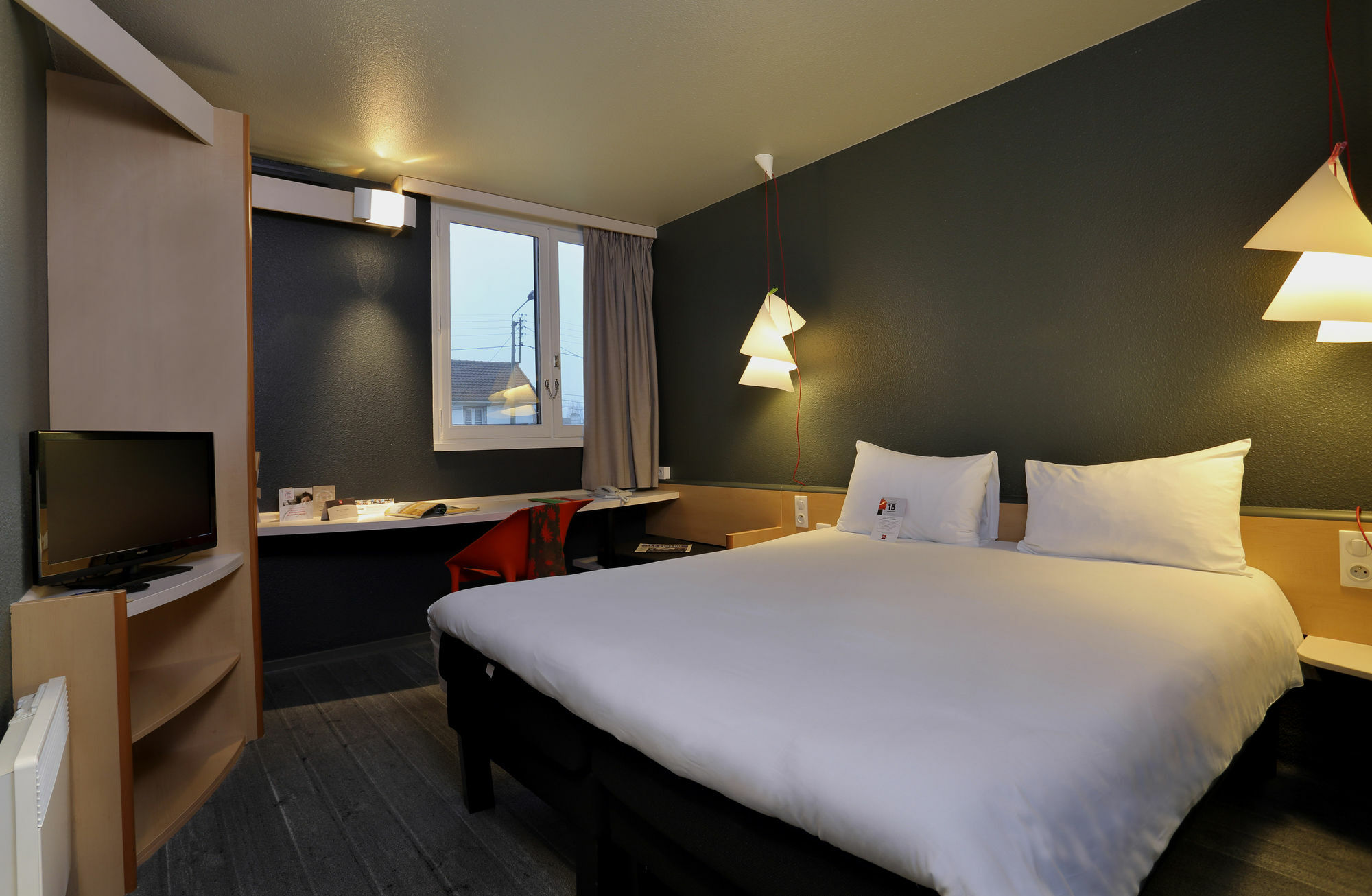 Ibis Est Pontlieue Le Mans